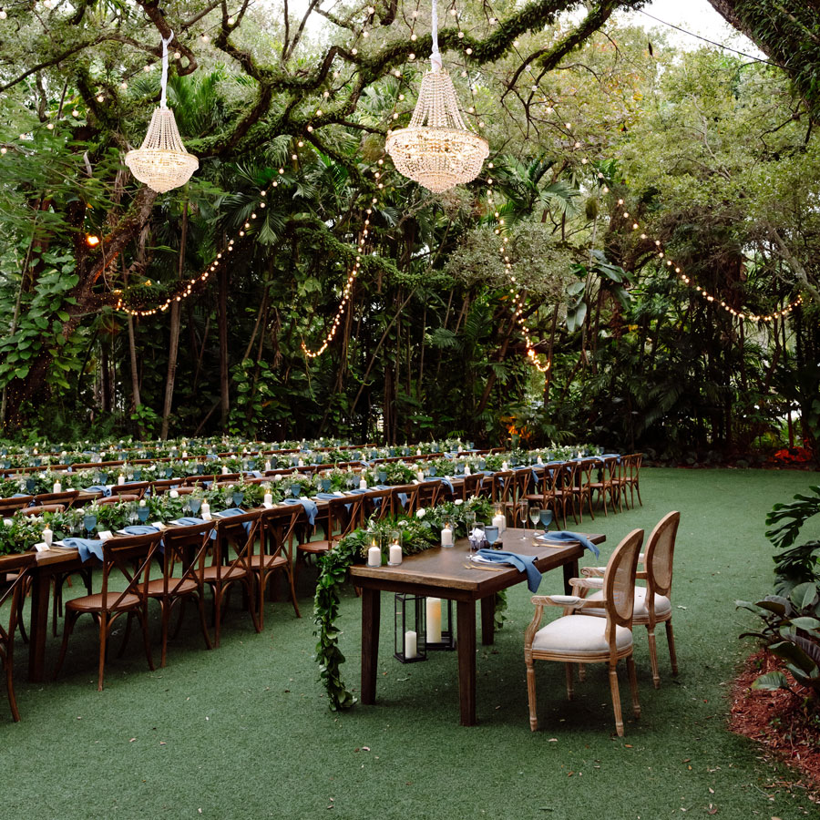 outdoor dining area